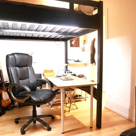 Charming Studio In A Trendy Neighborhood Daire