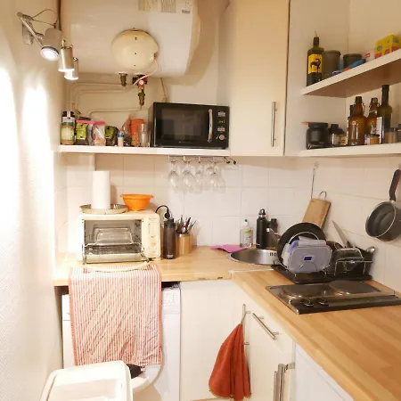 Daire Charming Studio In A Trendy Neighborhood